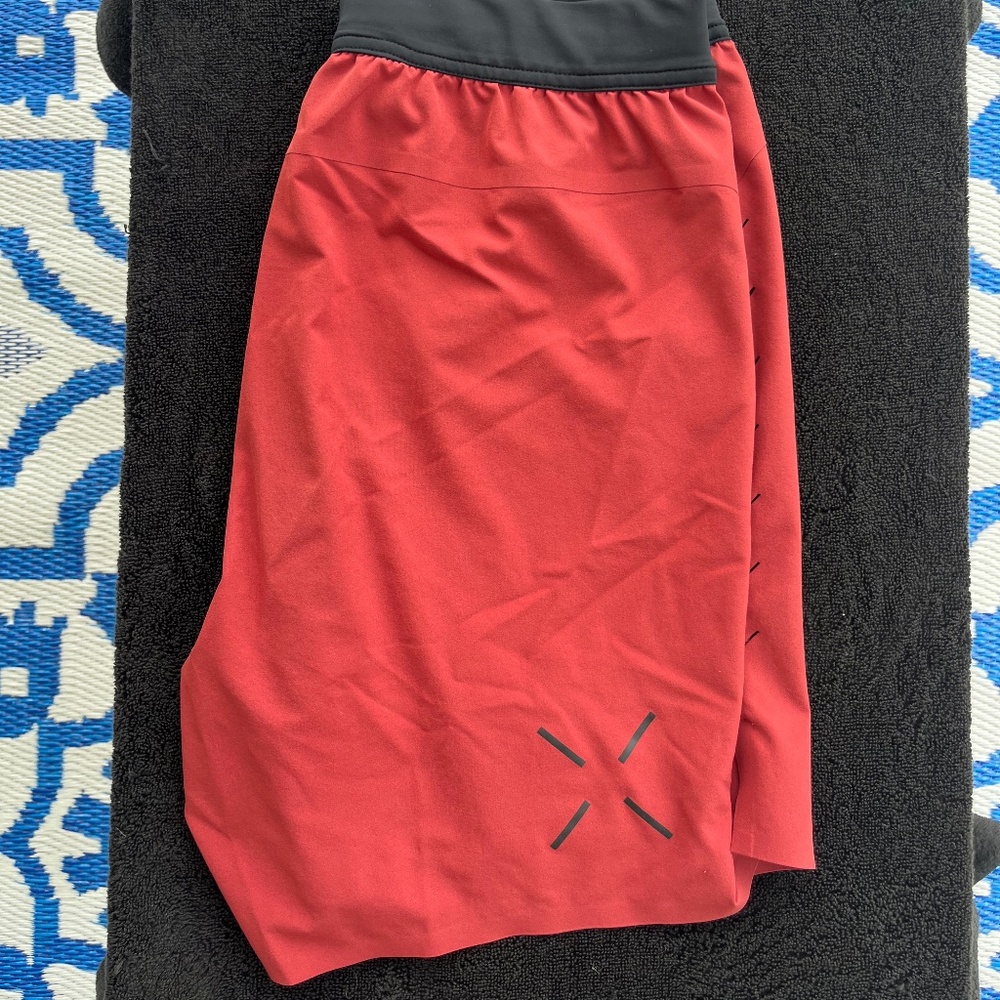 Ten Thousand Interval Short M